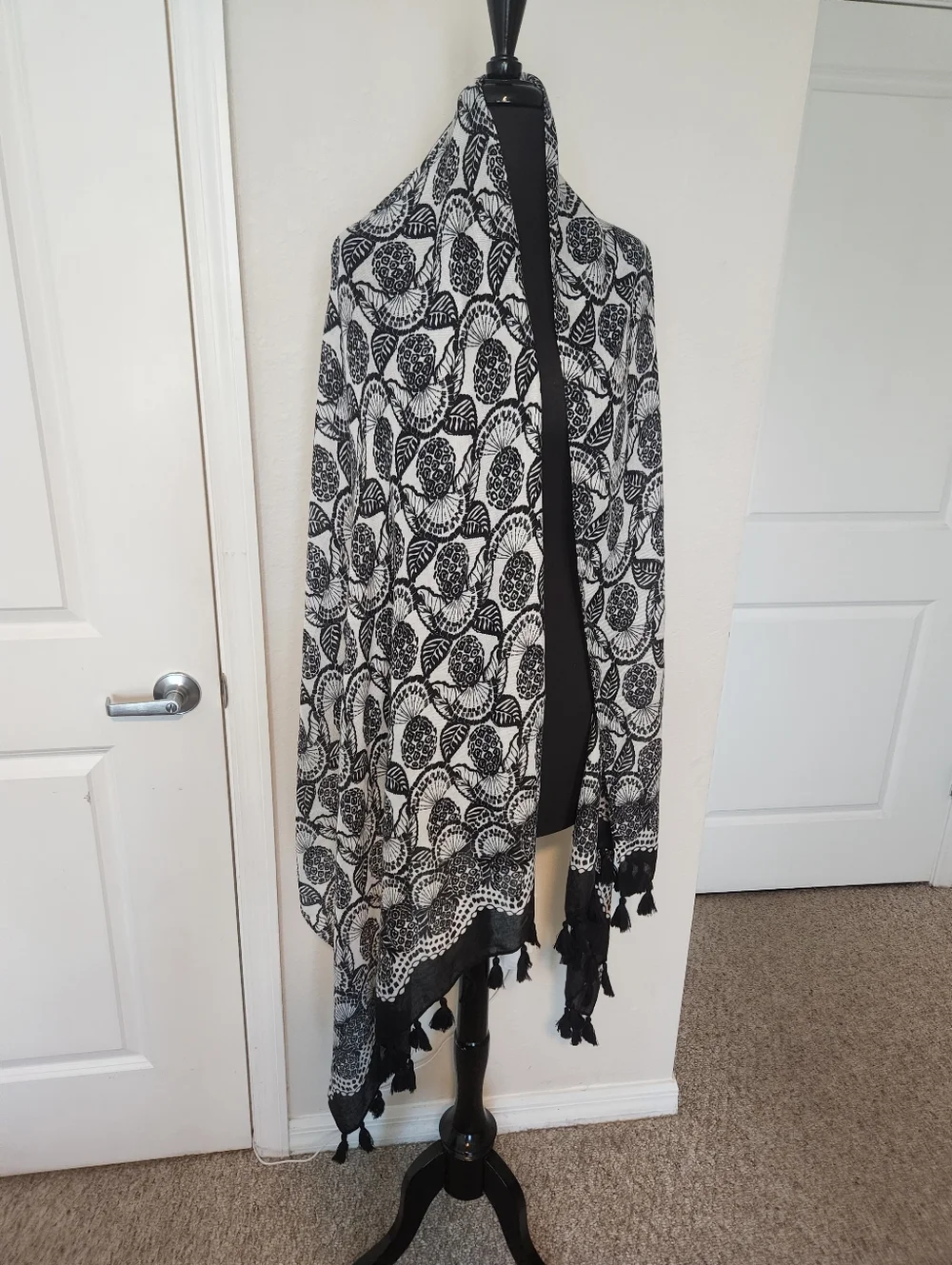 Lilly Pulitzer Black and White Floral Tassel Wrap Scarf